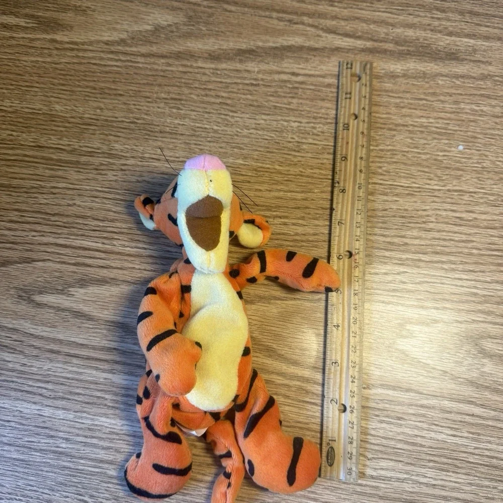 The Disney Store Mini Bean Bag TIGGER Winnie the Pooh‎ 8